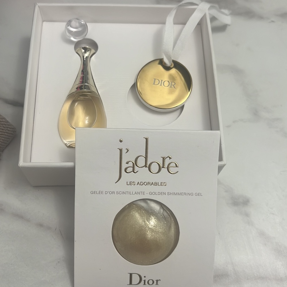 J’adore Dior Mini Parfum w/ornament, body shimmer
